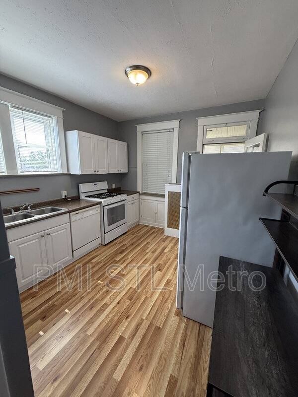Apartment for rent at 3668A Wilmington Ave, Saint Louis, MO 63116