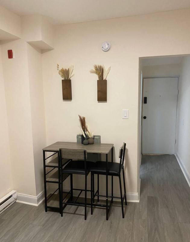 Apartment for rent at 1017 Pine St #1R, Philadelphia, PA 19107