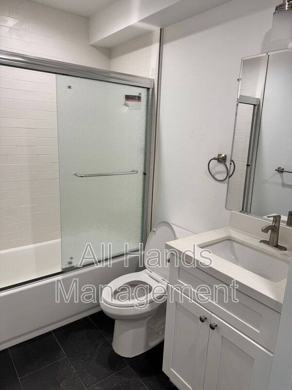 Apartment for rent at 3121 E Mariquita St #26, Long Beach, CA 90803