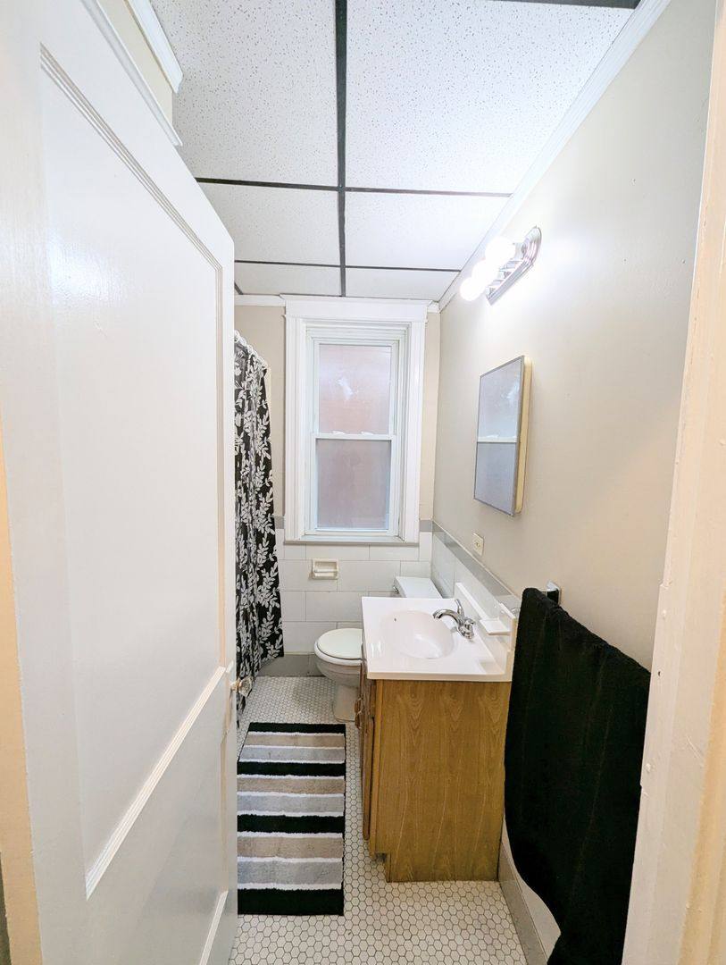 Apartment for rent at 5111 S Broadway, Saint Louis, MO 63111