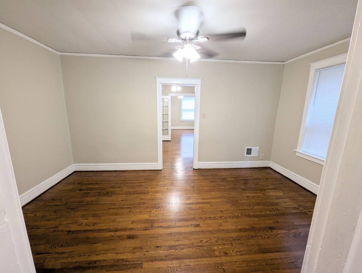 Apartment for rent at 5111 S Broadway, Saint Louis, MO 63111