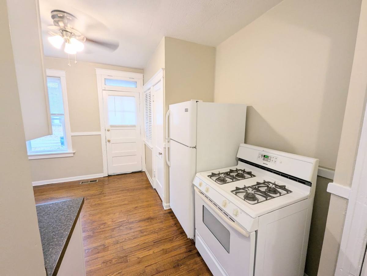 Apartment for rent at 5111 S Broadway, Saint Louis, MO 63111