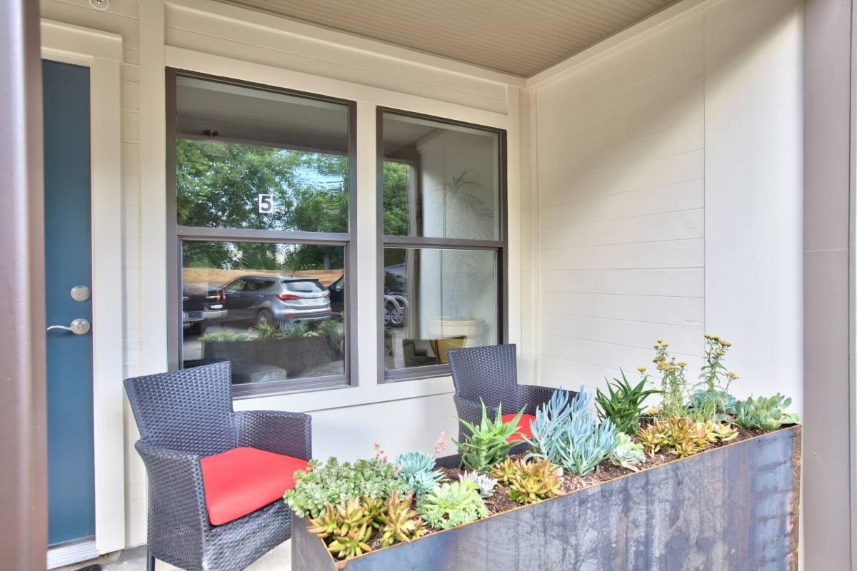 Townhouse for rent at 924 E 51st St, Austin, TX 78751