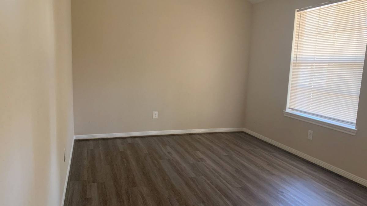 House for rent at 3730 Village Grove Dr, Humble, TX 77396