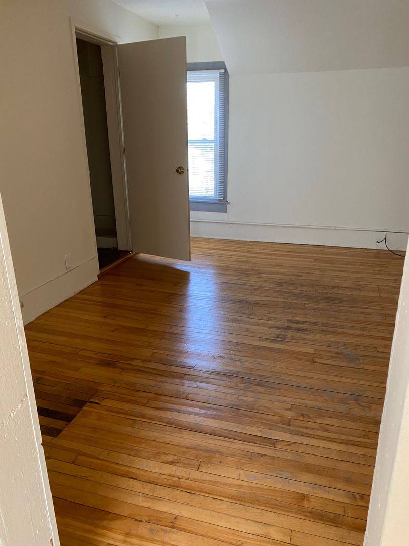 Apartment for rent at 324-324 1 2 5th Ave, Eau Claire, WI 54703