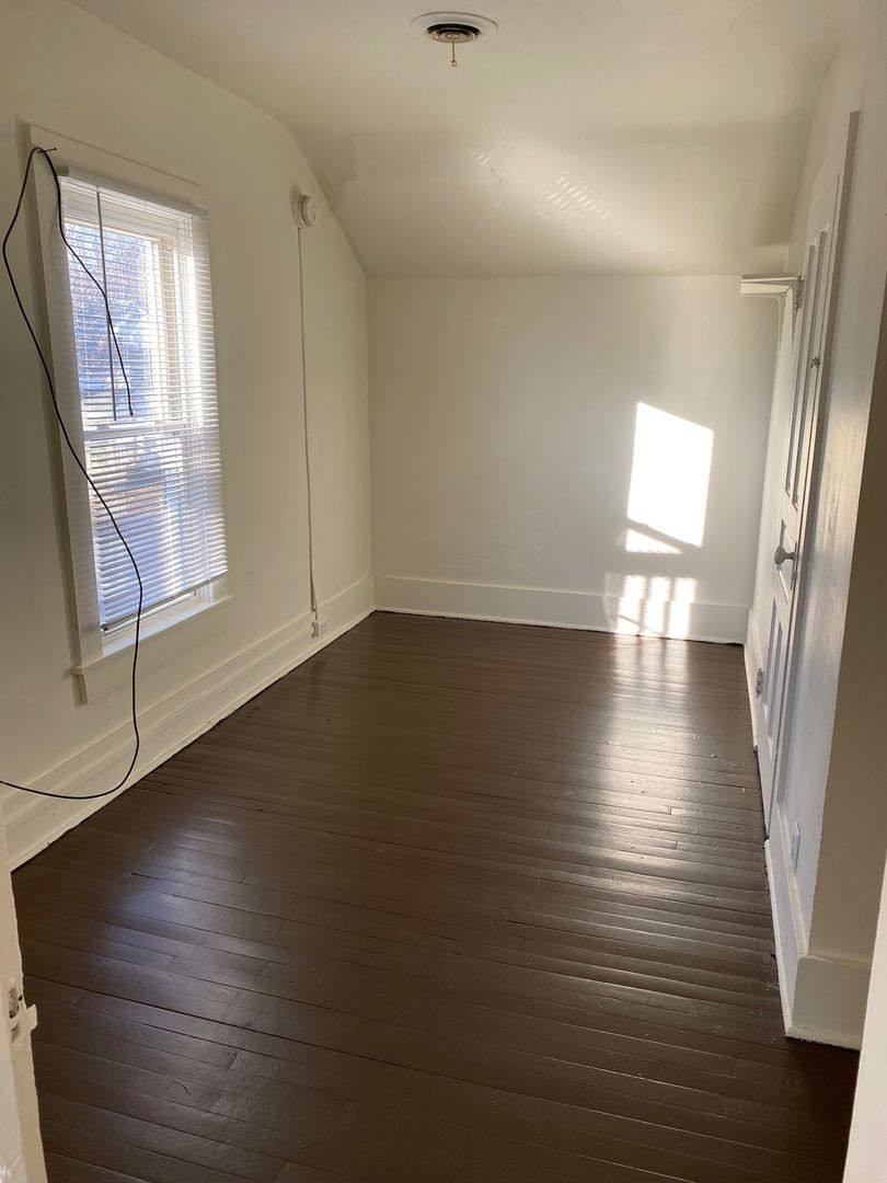 Apartment for rent at 324-324 1 2 5th Ave, Eau Claire, WI 54703