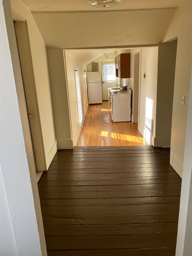 Apartment for rent at 324-324 1 2 5th Ave, Eau Claire, WI 54703