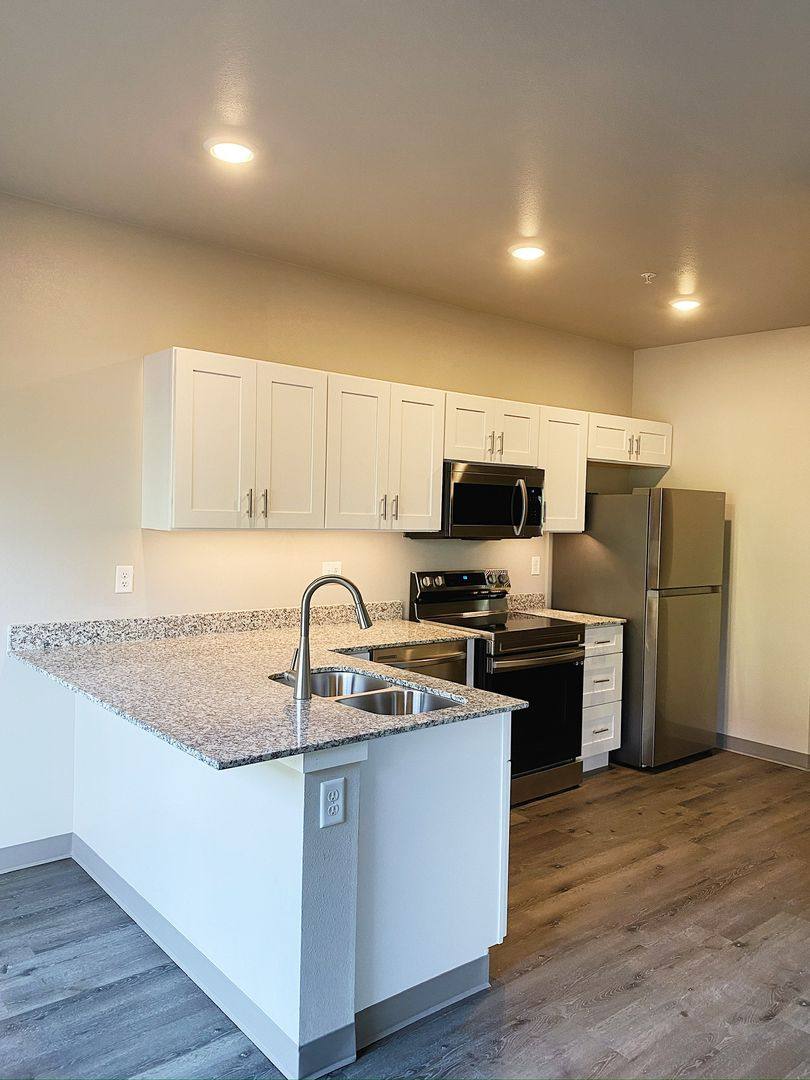 Apartment for rent at 1301 Aster Dr, Tiffin, IA 52340