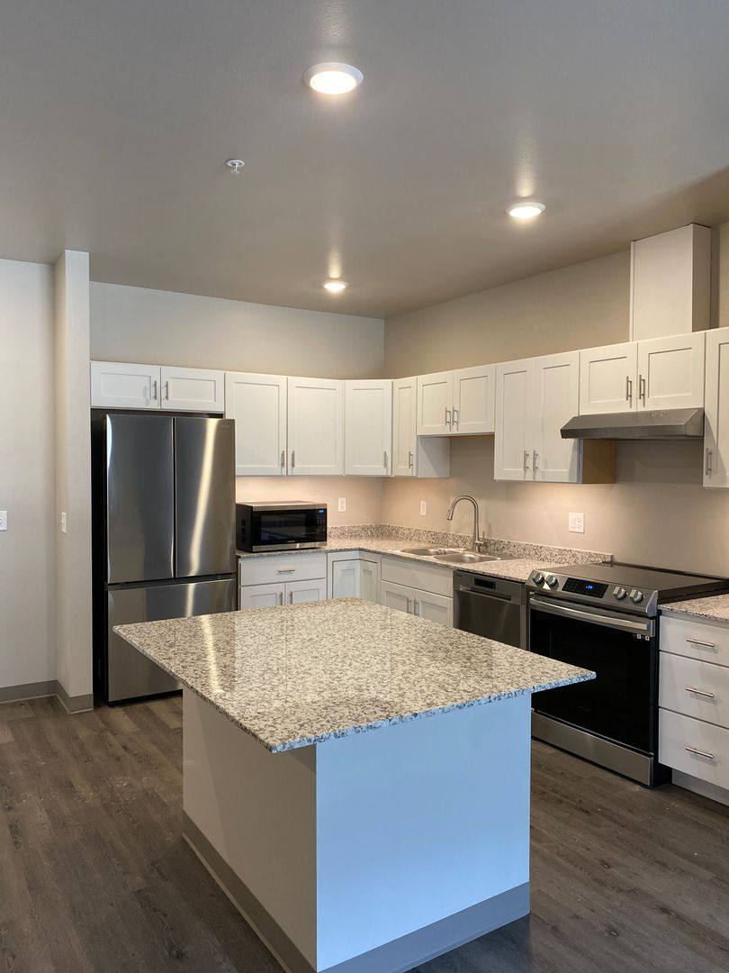 Apartment for rent at 1301 Aster Dr, Tiffin, IA 52340
