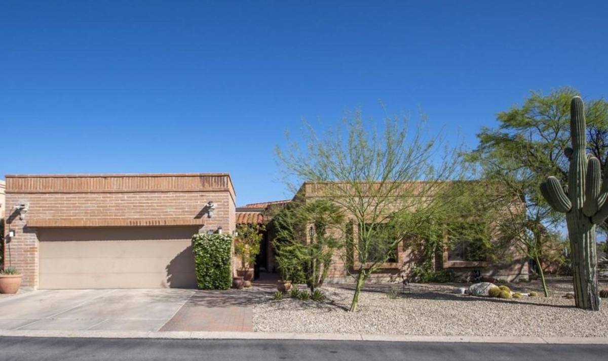 House for rent at 4380 N Camino De Carrillo, Tucson, AZ 85750