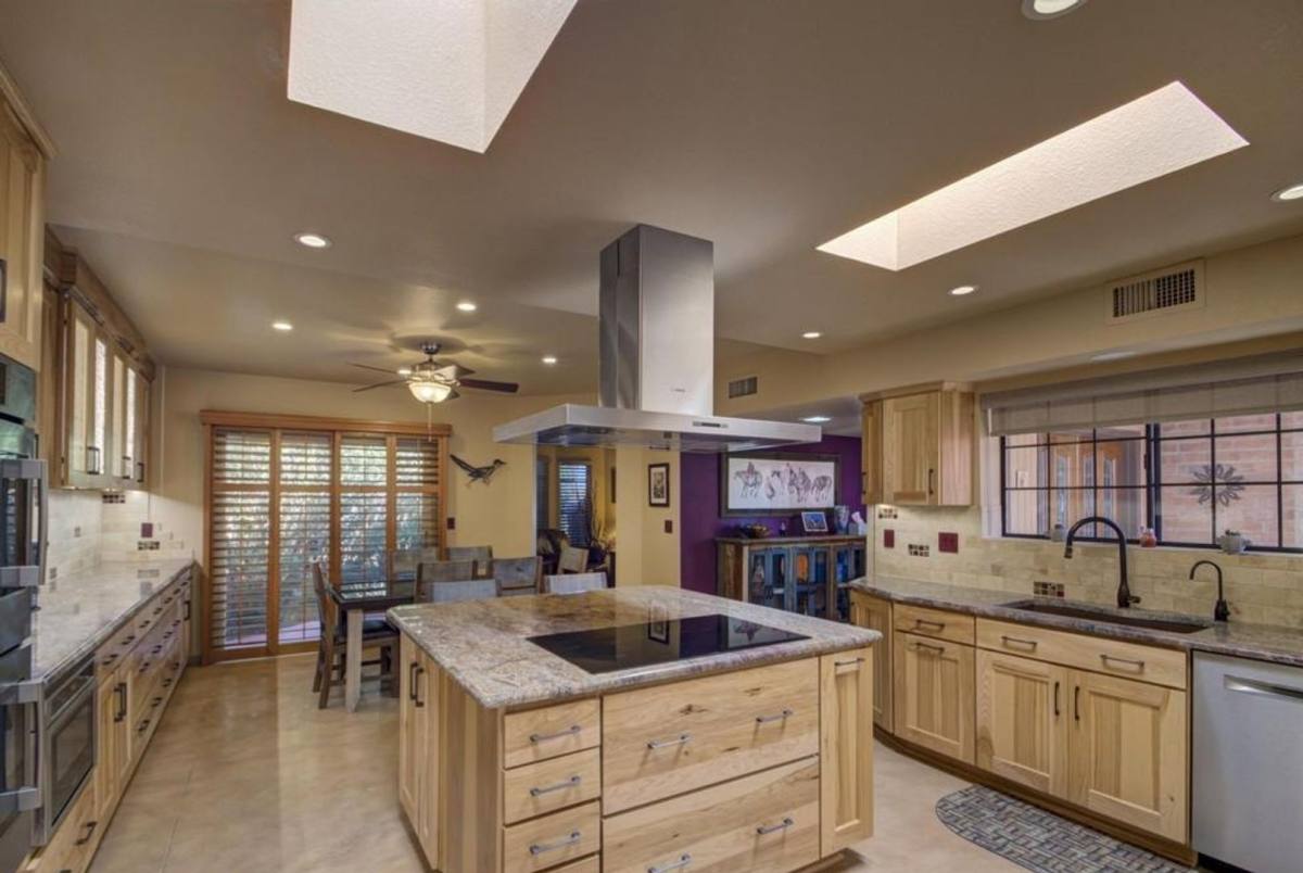 House for rent at 4380 N Camino De Carrillo, Tucson, AZ 85750