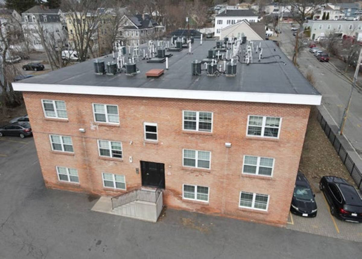 Apartment for rent at 11 Ashton Place, Methuen, MA 01844
