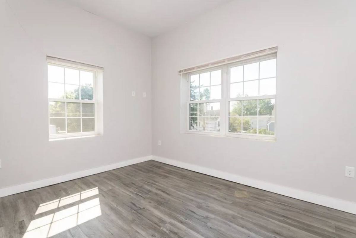 Apartment for rent at 11 Ashton Place, Methuen, MA 01844