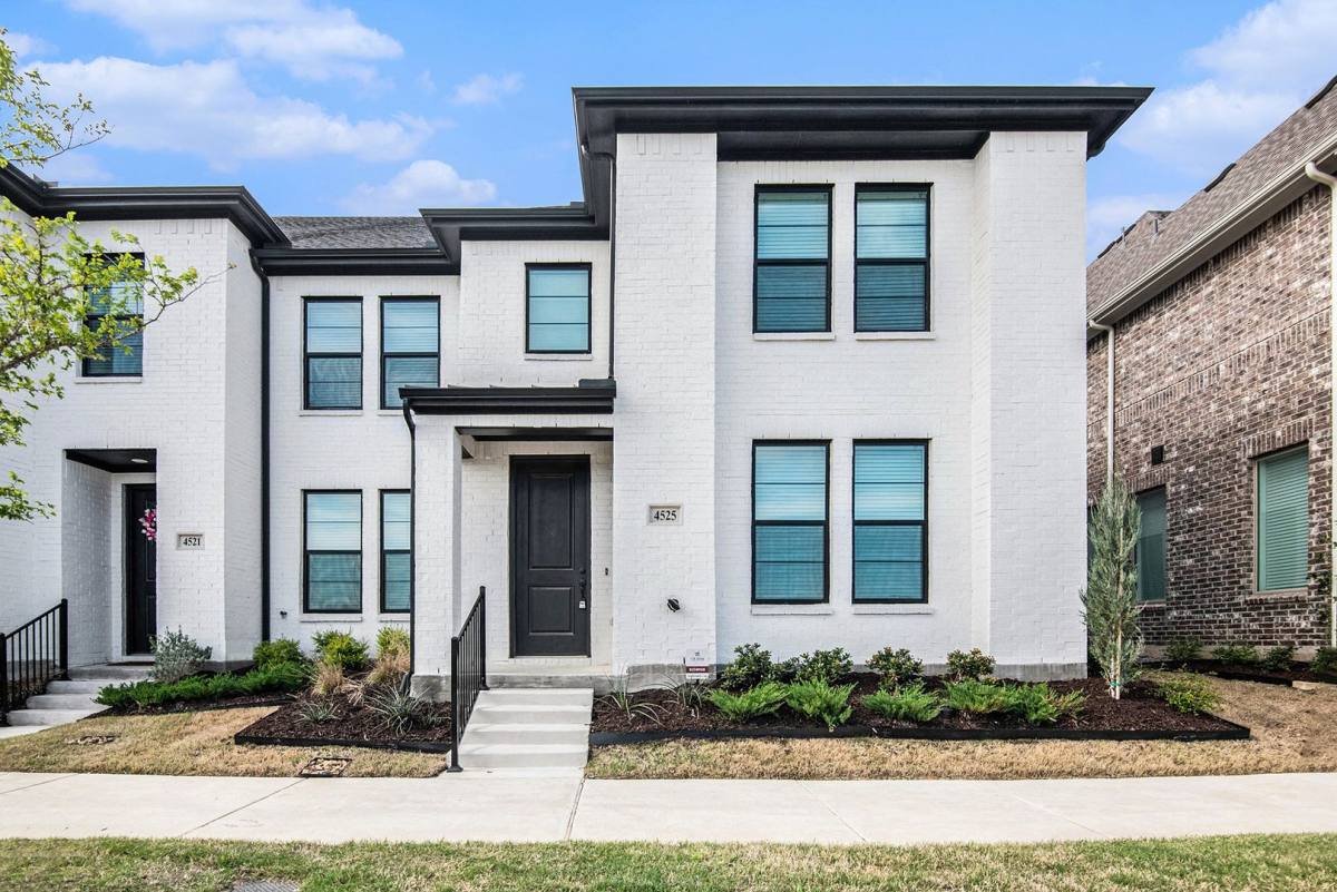 House for rent at 4525 Bishop St, North Richland Hills, TX 76180
