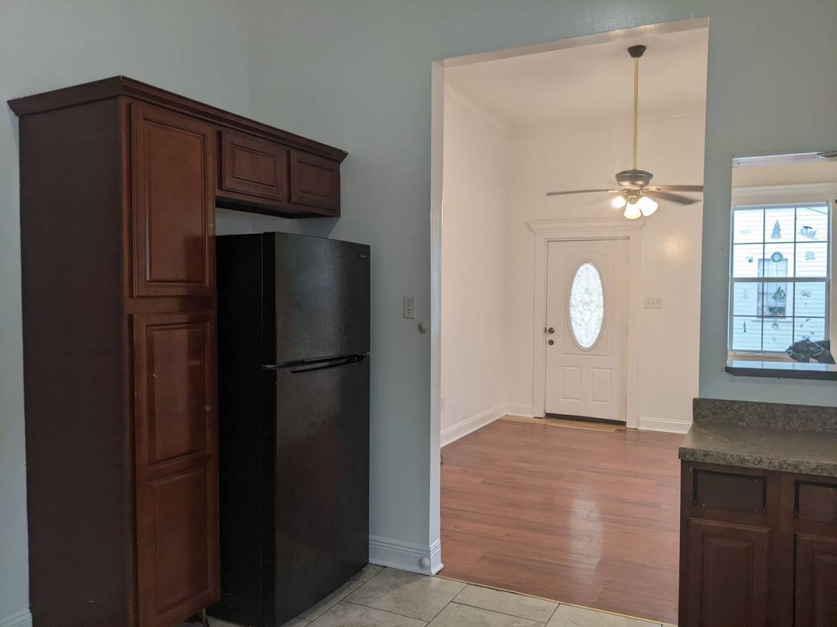 Apartment for rent at 1601-03 Marigny, New Orleans, LA 70117