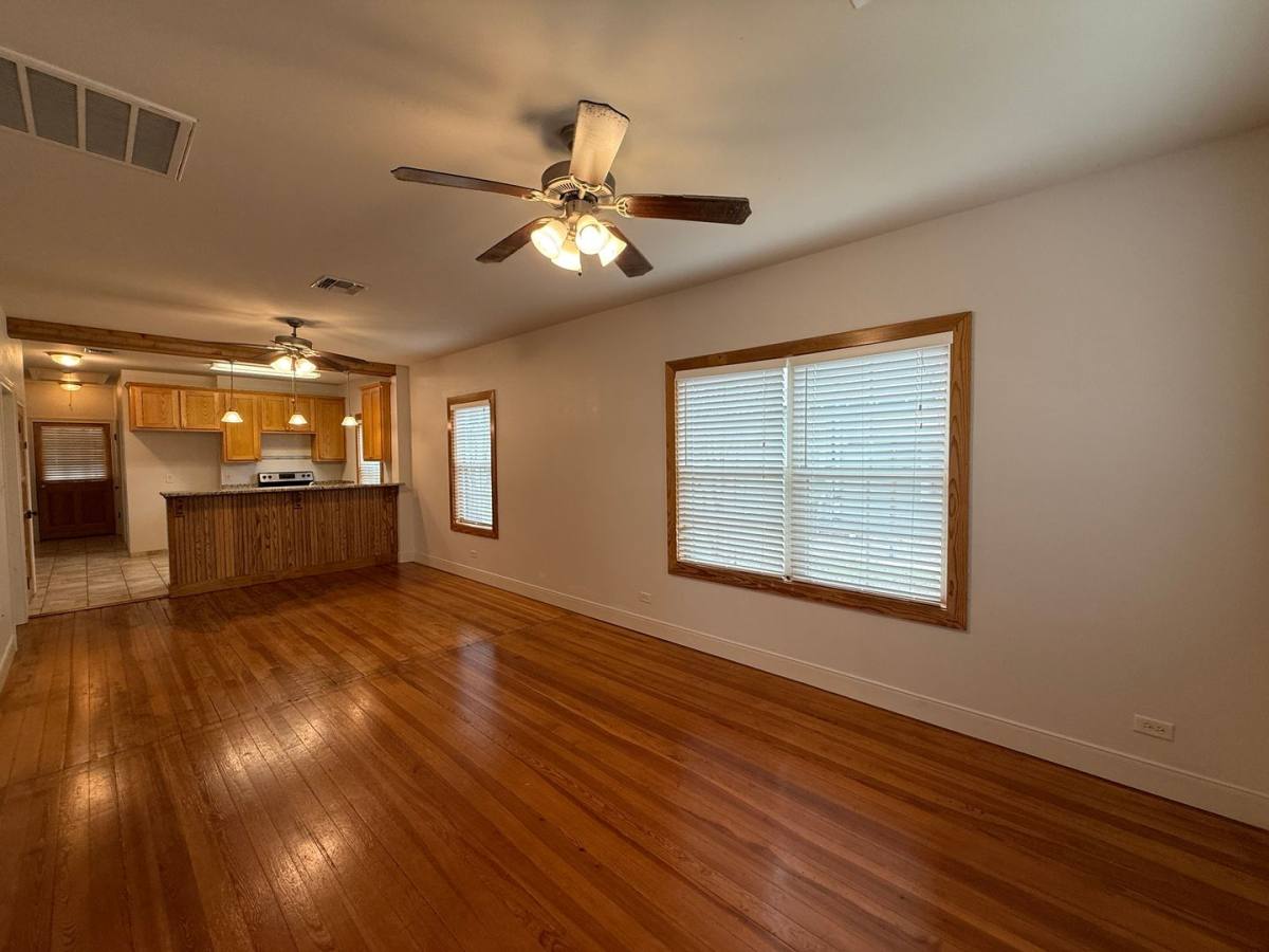 House for rent at 257 E Garza, New Braunfels, TX 78130