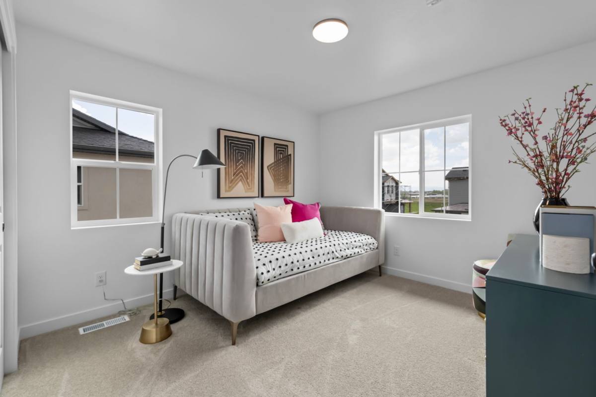 Townhouse for rent at 1614 E 6820 N, Eagle Mountain, UT 84005