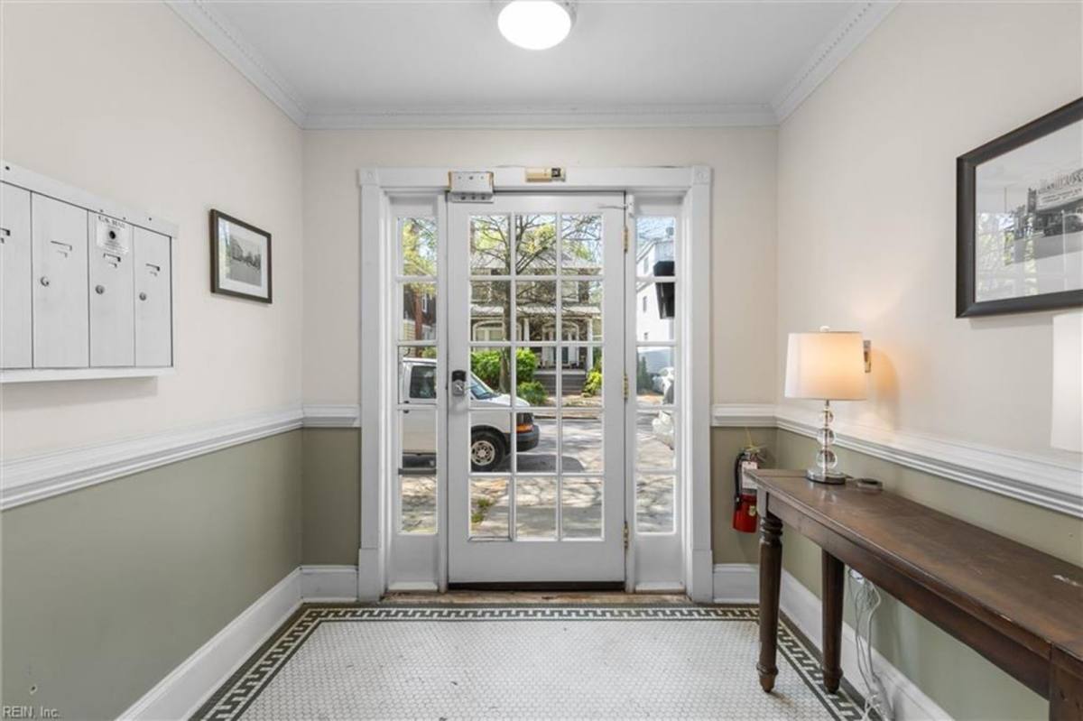 Apartment for rent at 736 W Princess Anne Rd, Norfolk, VA 23517