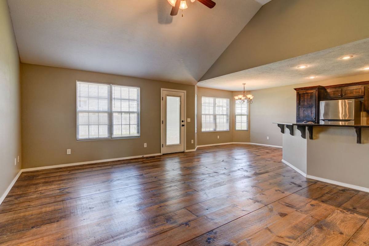 House for rent at 3529 S Juniper, Springfield, MO 65804