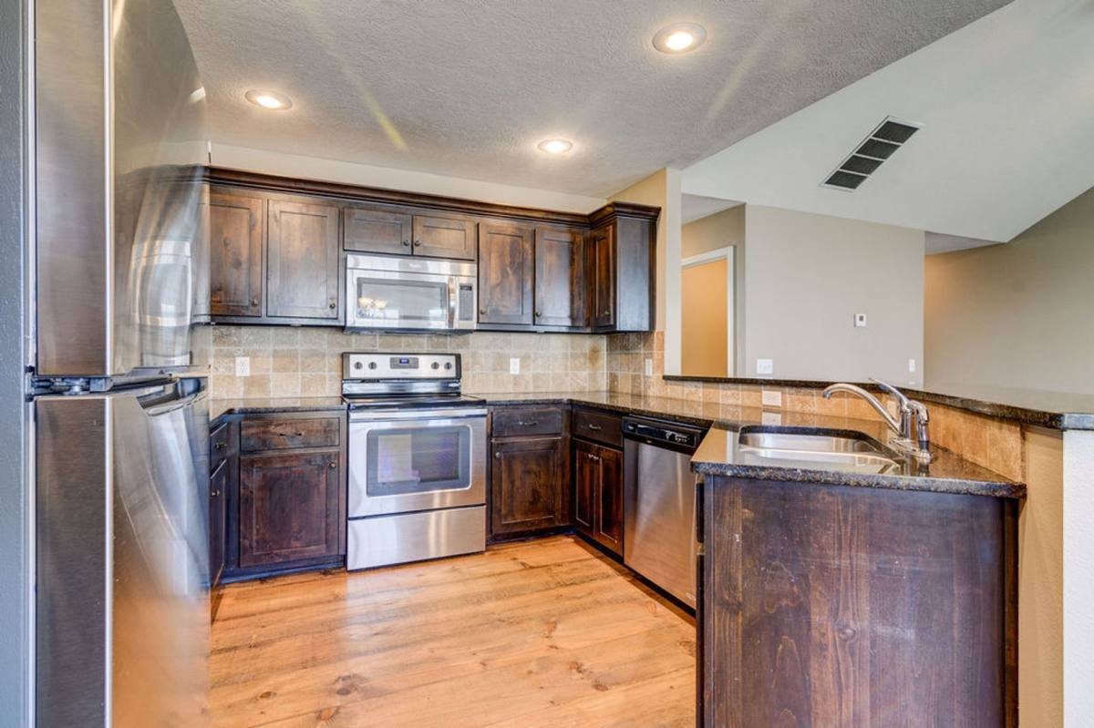 House for rent at 3529 S Juniper, Springfield, MO 65804