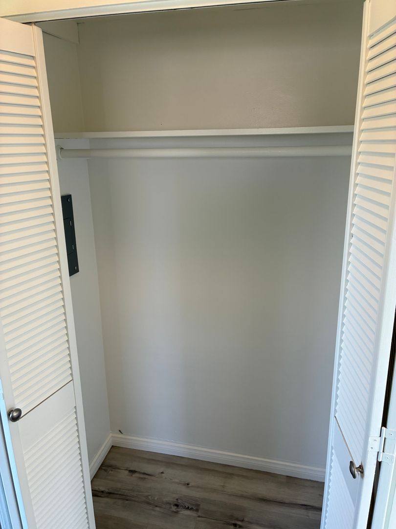 Apartment for rent at 4874-4876 Palm Ave, La Mesa, CA 91942