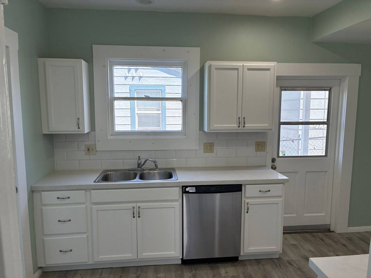 Apartment for rent at 4874-4876 Palm Ave, La Mesa, CA 91942