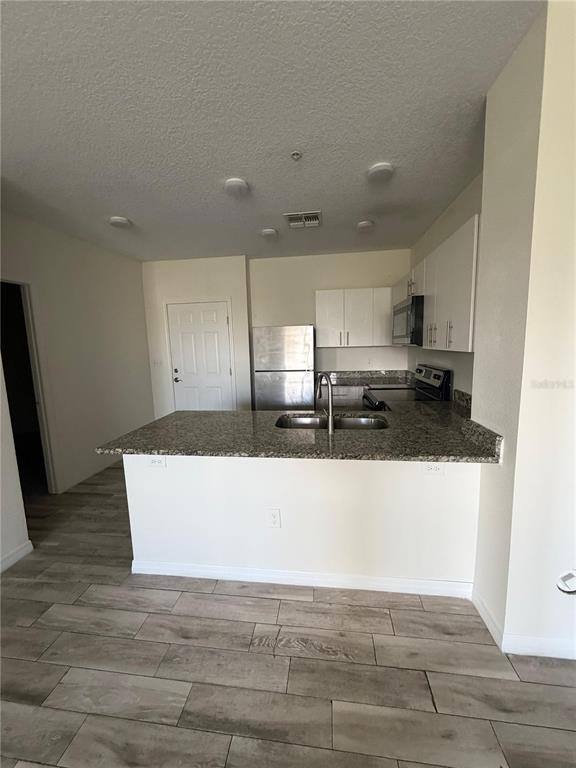 Condo for rent at 2121 McCoy Rd, Orlando, FL 32809