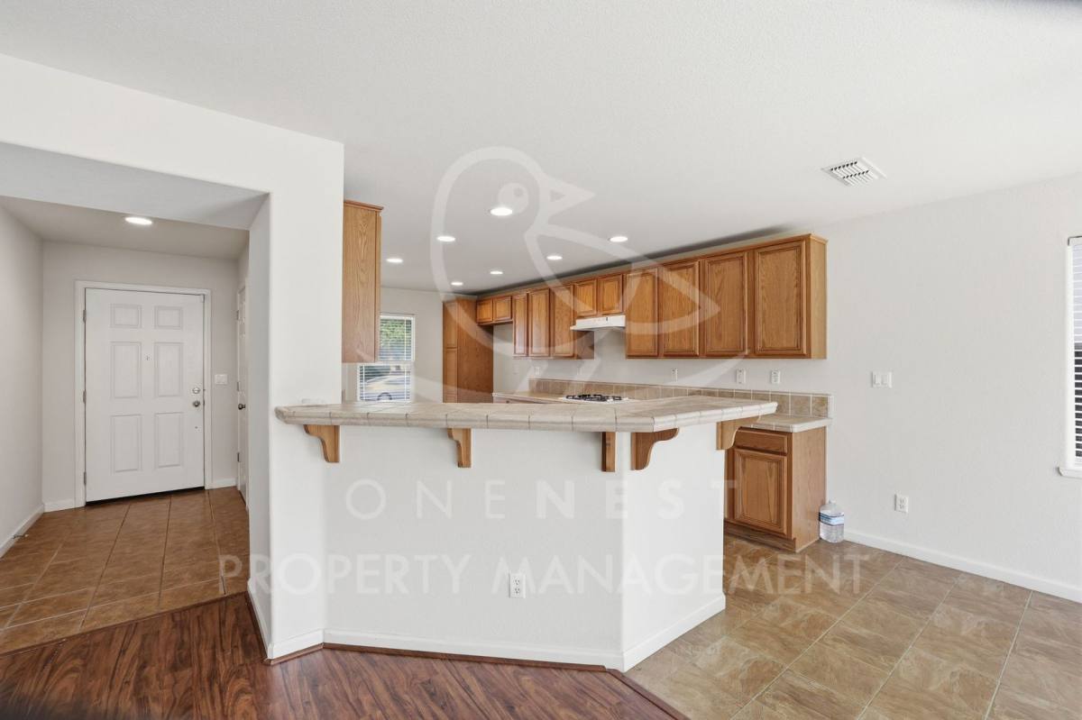 House for rent at 1368 Paddington Way, Olivehurst, CA 95961