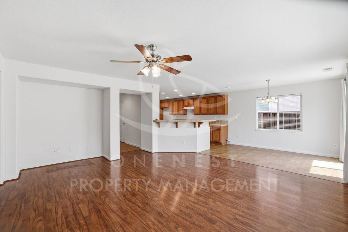 House for rent at 1368 Paddington Way, Olivehurst, CA 95961