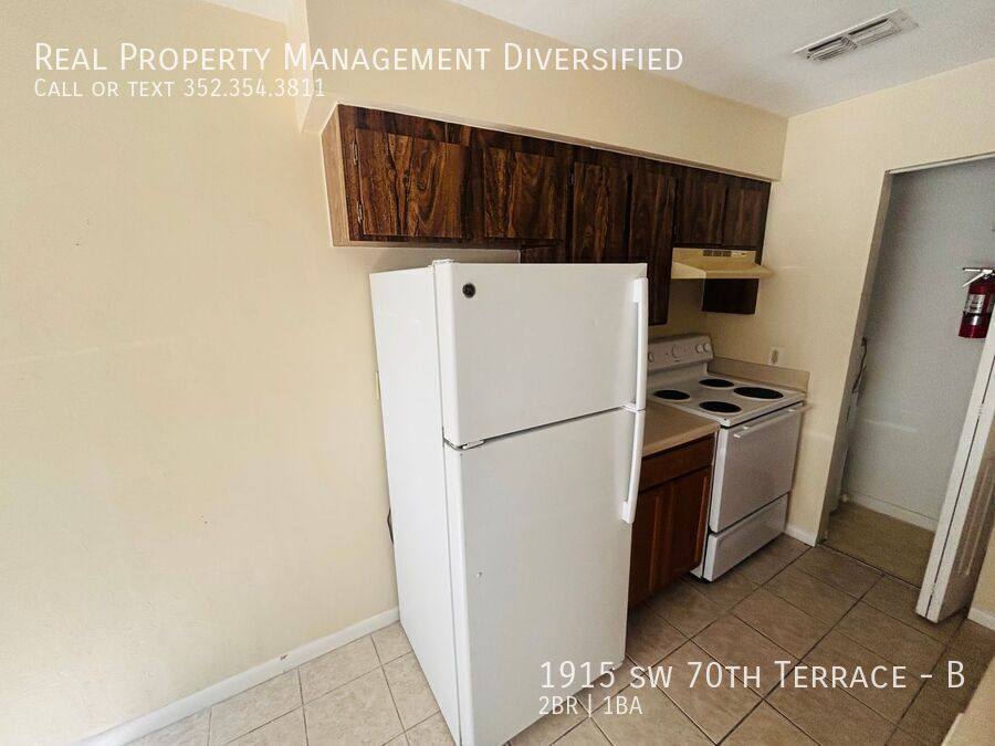 Apartment for rent at 1915 SW 70th Terrace, Gainesville, FL 32607