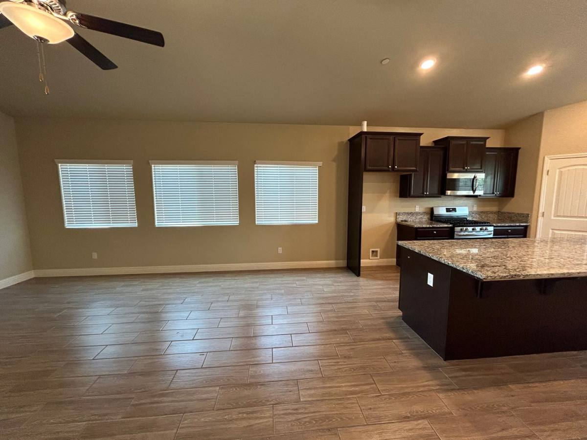 House for rent at 1025 S Crumal St, Visalia, CA 93292