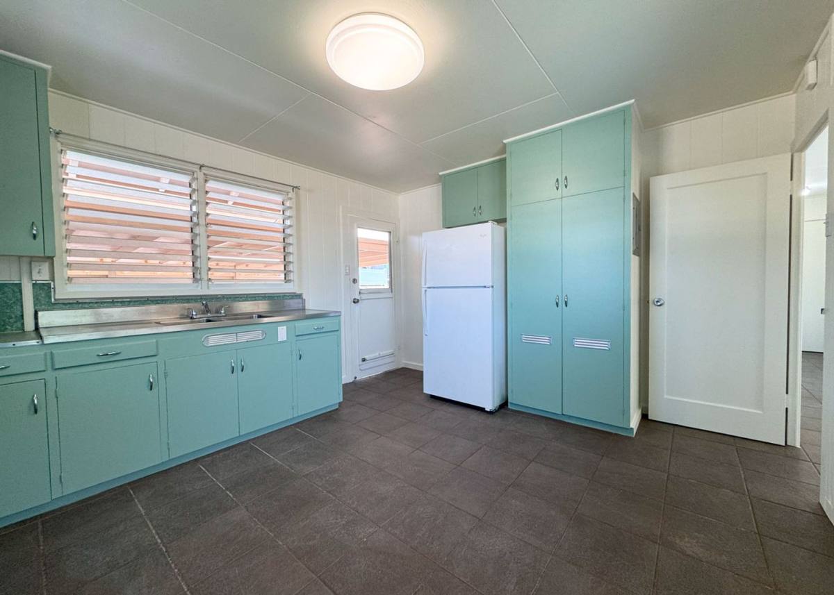 House for rent at 1220 Center St, Honolulu, HI 96816