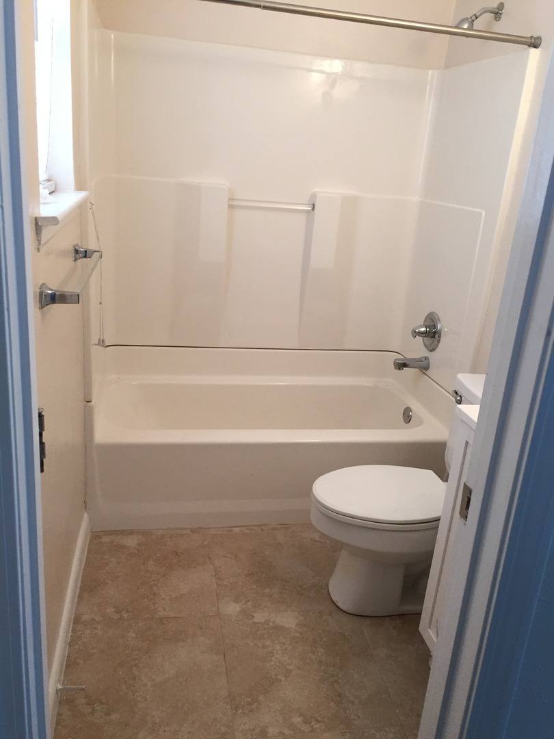 Apartment for rent at 4808 Wabash St, Metairie, LA 70001