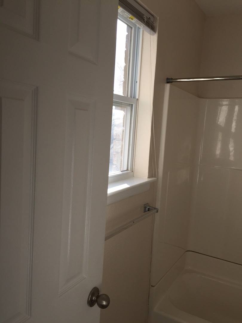 Apartment for rent at 4808 Wabash St, Metairie, LA 70001