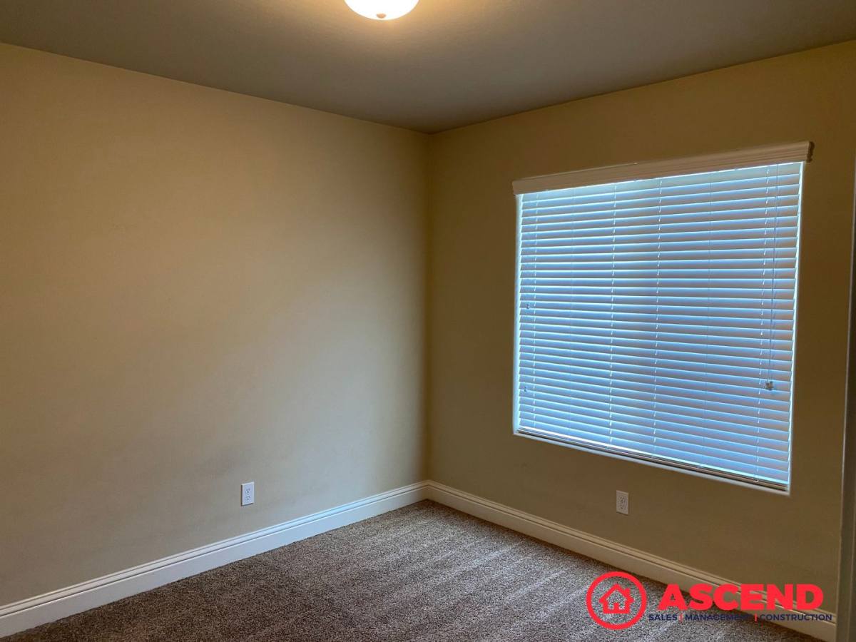 House for rent at 9403 Mountain Peak Lane, Bakersfield, CA 93314