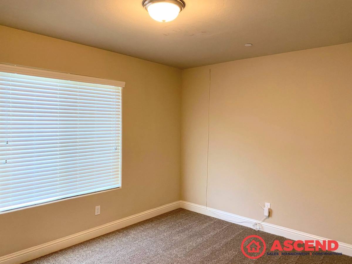 House for rent at 9403 Mountain Peak Lane, Bakersfield, CA 93314