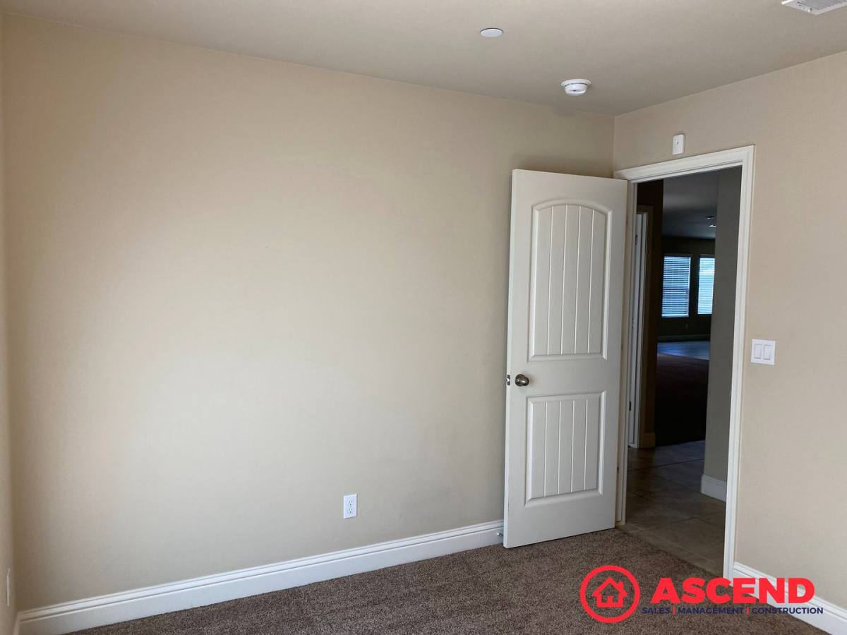 House for rent at 9403 Mountain Peak Lane, Bakersfield, CA 93314