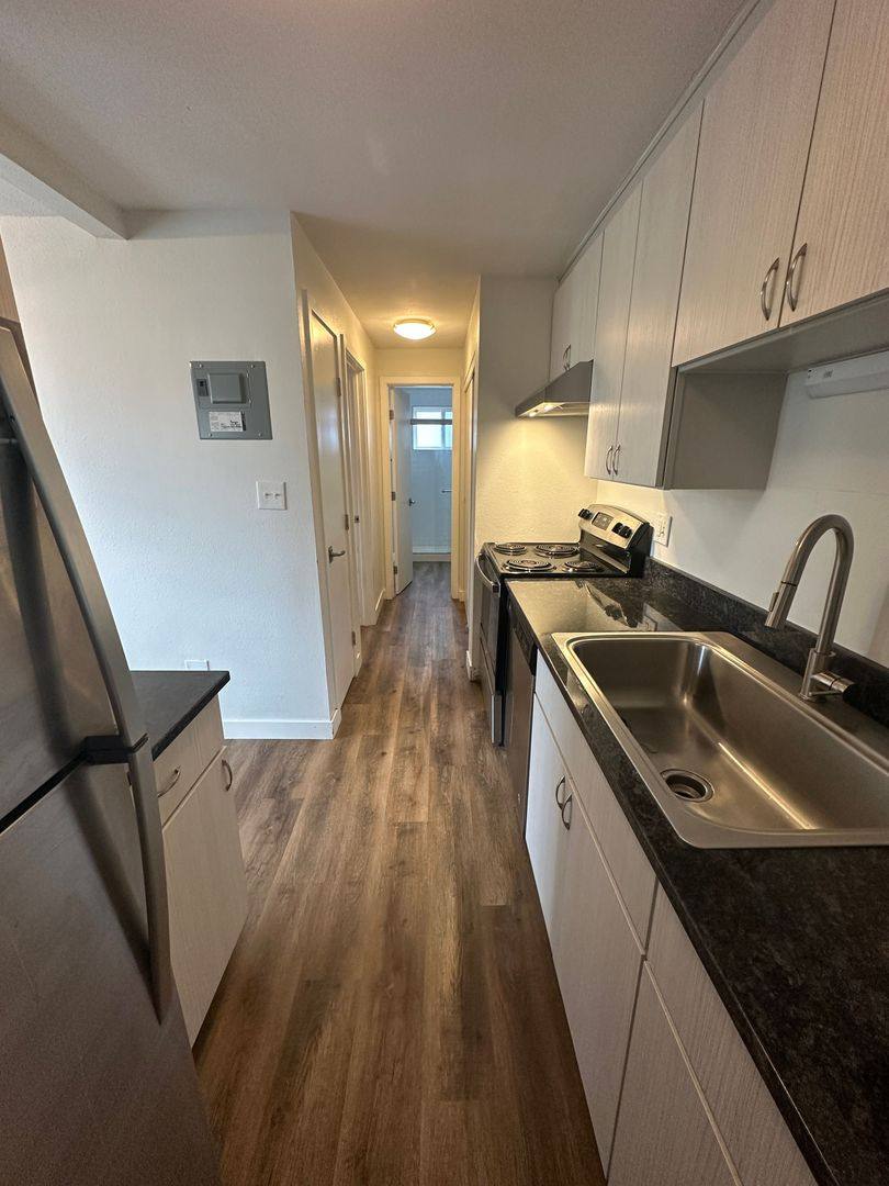 Apartment for rent at 3377 S Clarkson St, Englewood, CO 80113