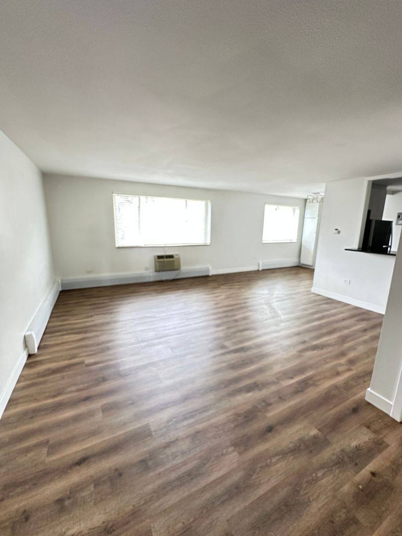 Apartment for rent at 3377 S Clarkson St, Englewood, CO 80113