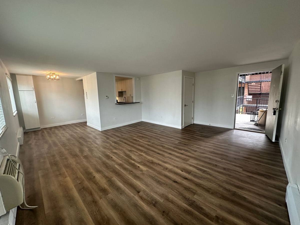 Apartment for rent at 3377 S Clarkson St, Englewood, CO 80113