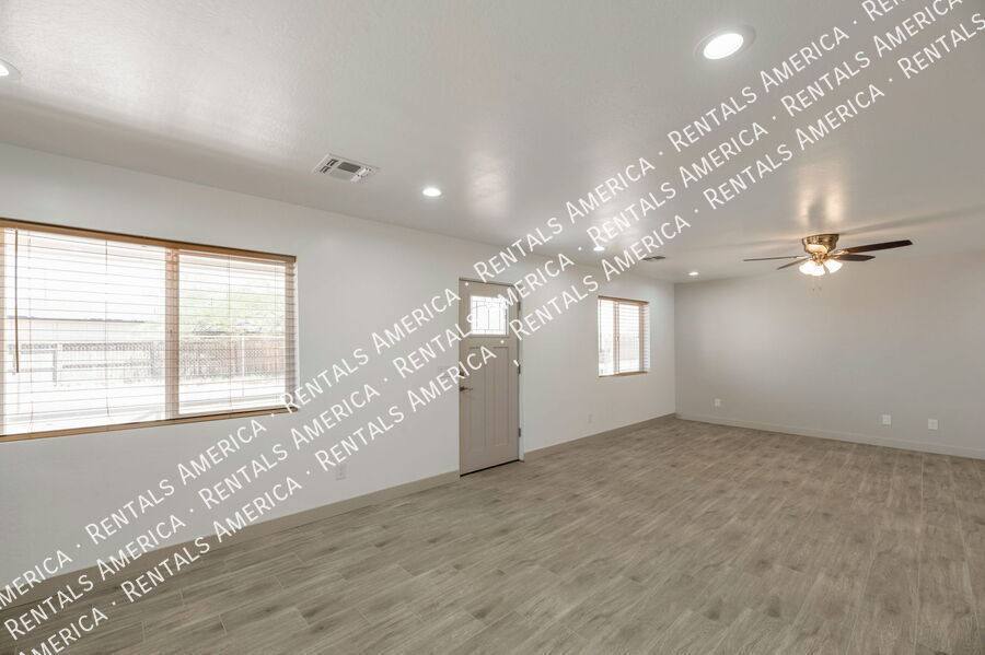 House for rent at 801 E 2nd St, Casa Grande, AZ 85122