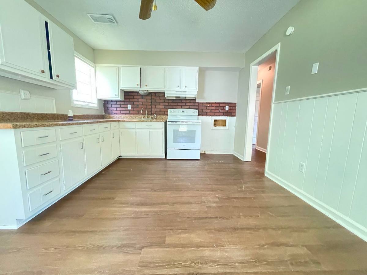 House for rent at 1590 Custer Dr, Southaven, MS 38671