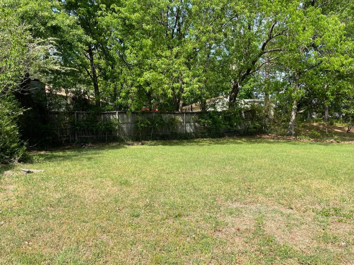 House for rent at 1590 Custer Dr, Southaven, MS 38671