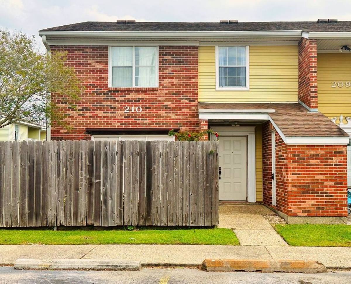 Condo for rent at 101 Wilbourn, Lafayette, LA 70506