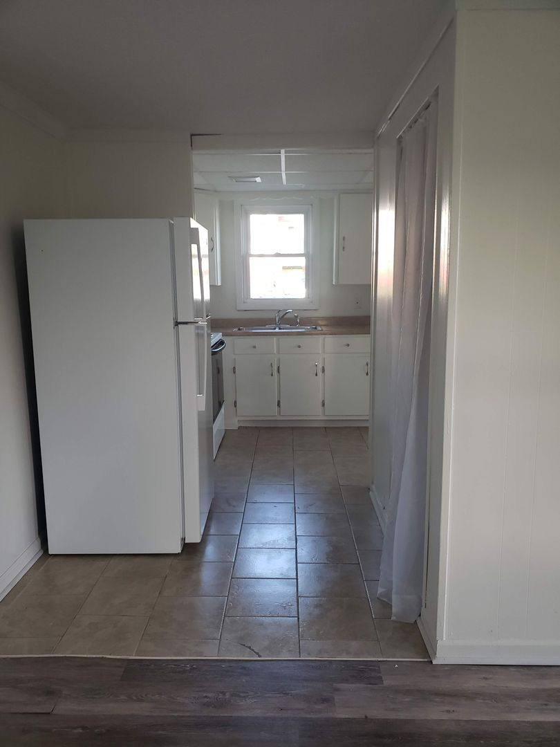 Townhouse for rent at 224 Lamont St, Johnson City, TN 37601