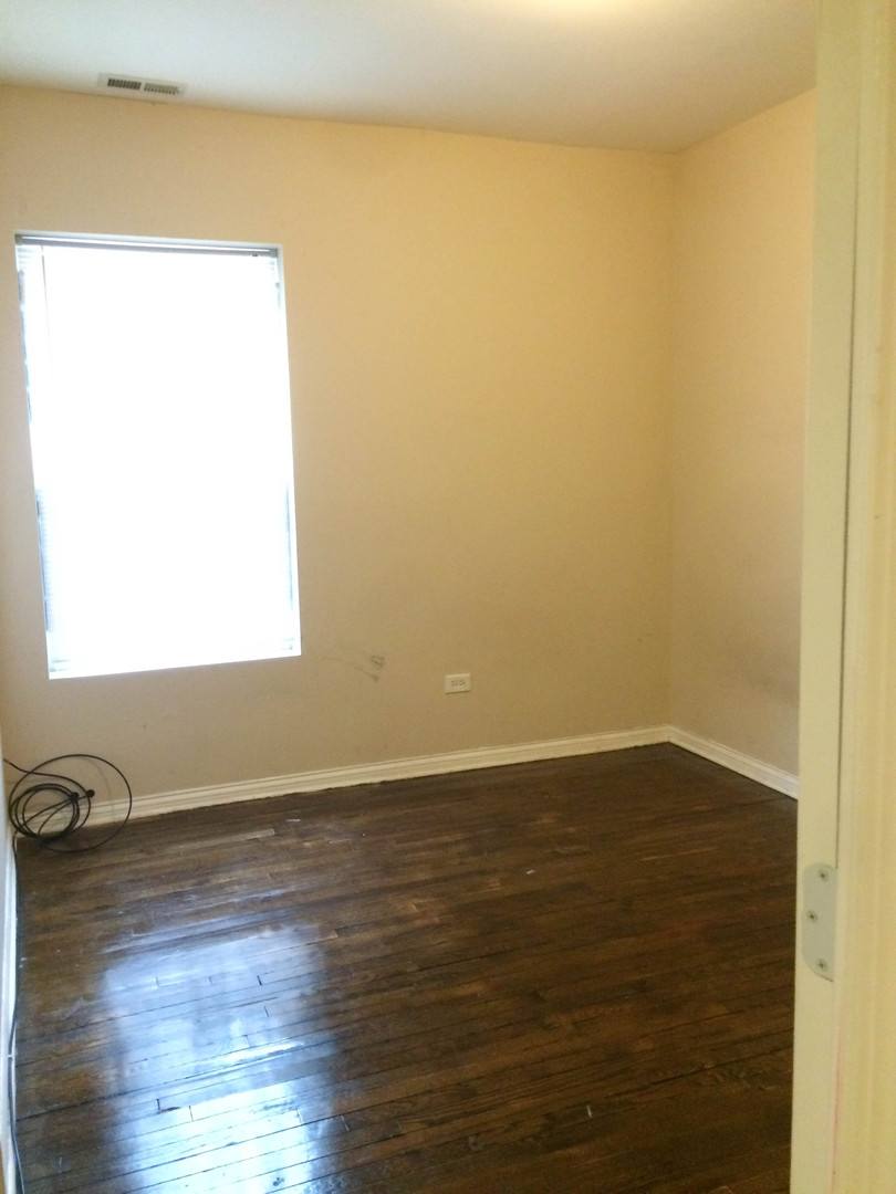 Apartment for rent at 7014-18 S Sangamon, Chicago, IL 60621