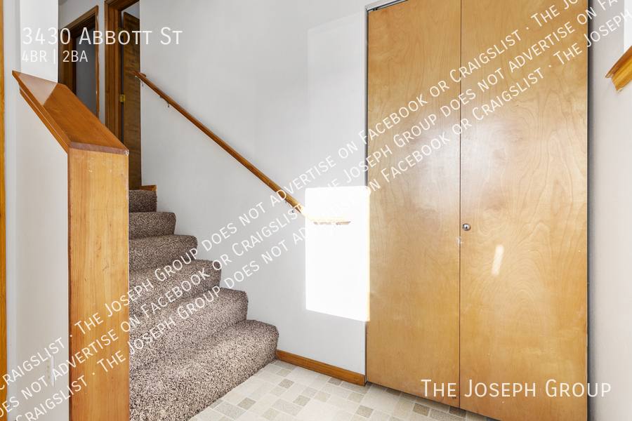 House for rent at 3430 Abbott St, Bellingham, WA 98225