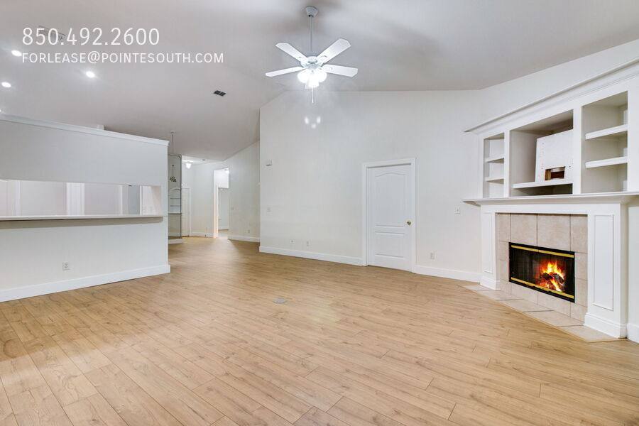 Townhouse for rent at 218 Diamond Cove, Destin, FL 32541