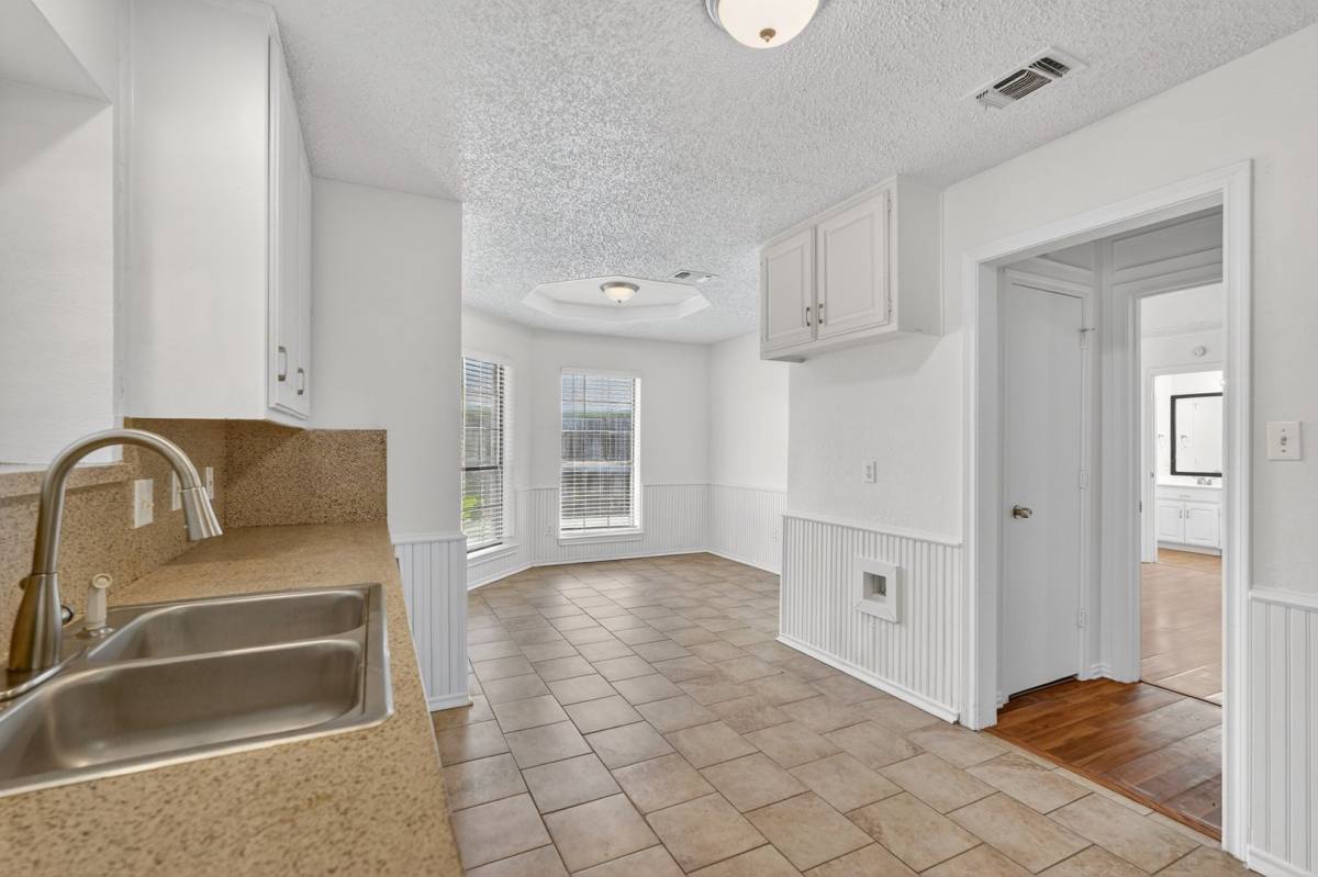 House for rent at 2403 Ridgevalley, McKinney, TX 75071