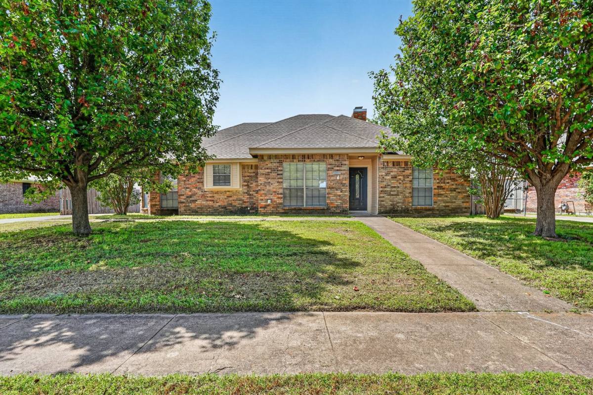 House for rent at 2403 Ridgevalley, McKinney, TX 75071